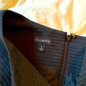 Talbots Petite 8 black sheath dress, with ribbing.